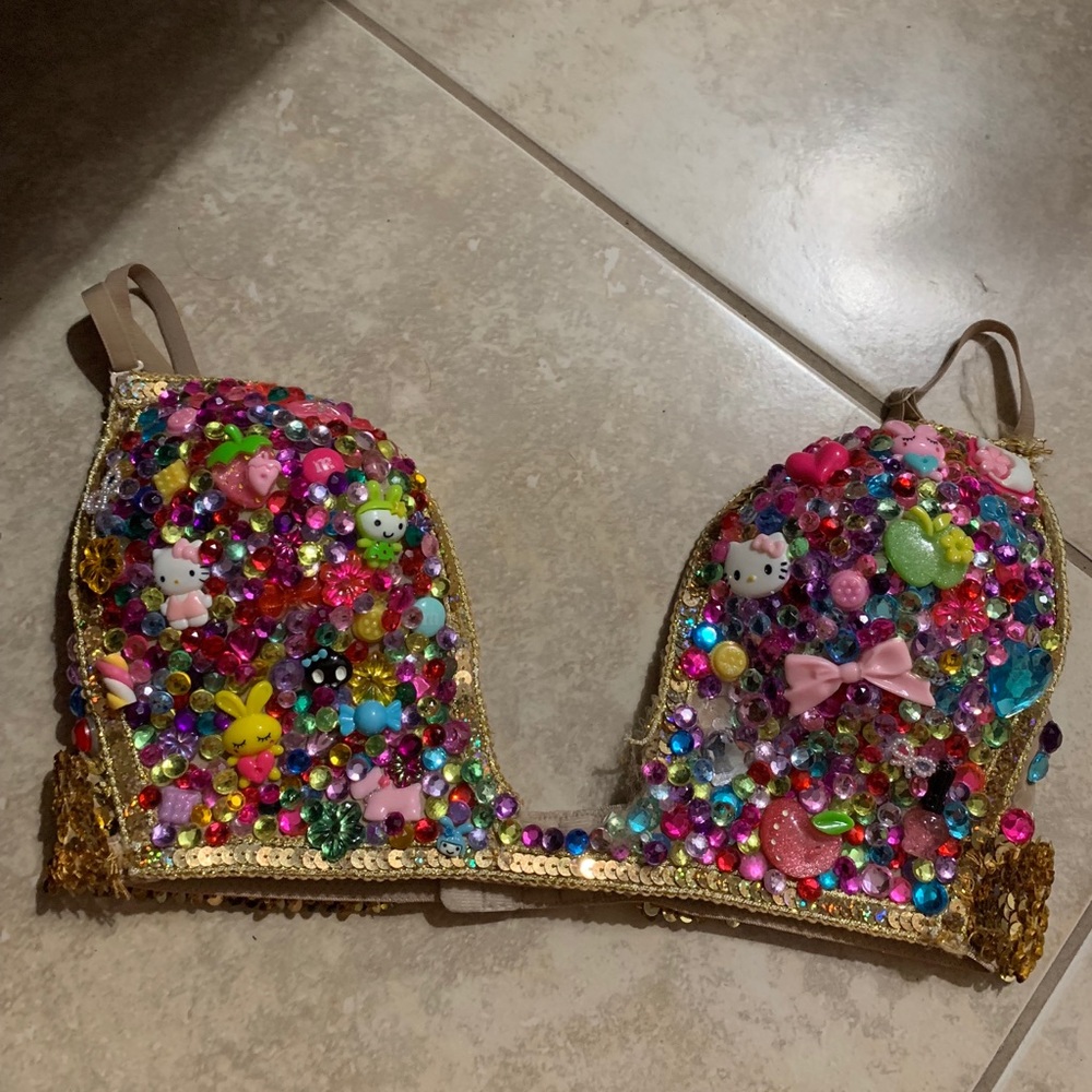 Electric Laundry Rave Hello Kitty Plunge bra